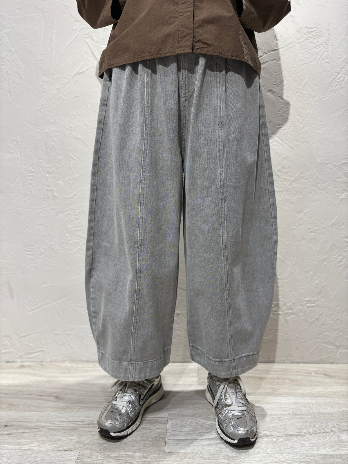 Washed Wide Jeans