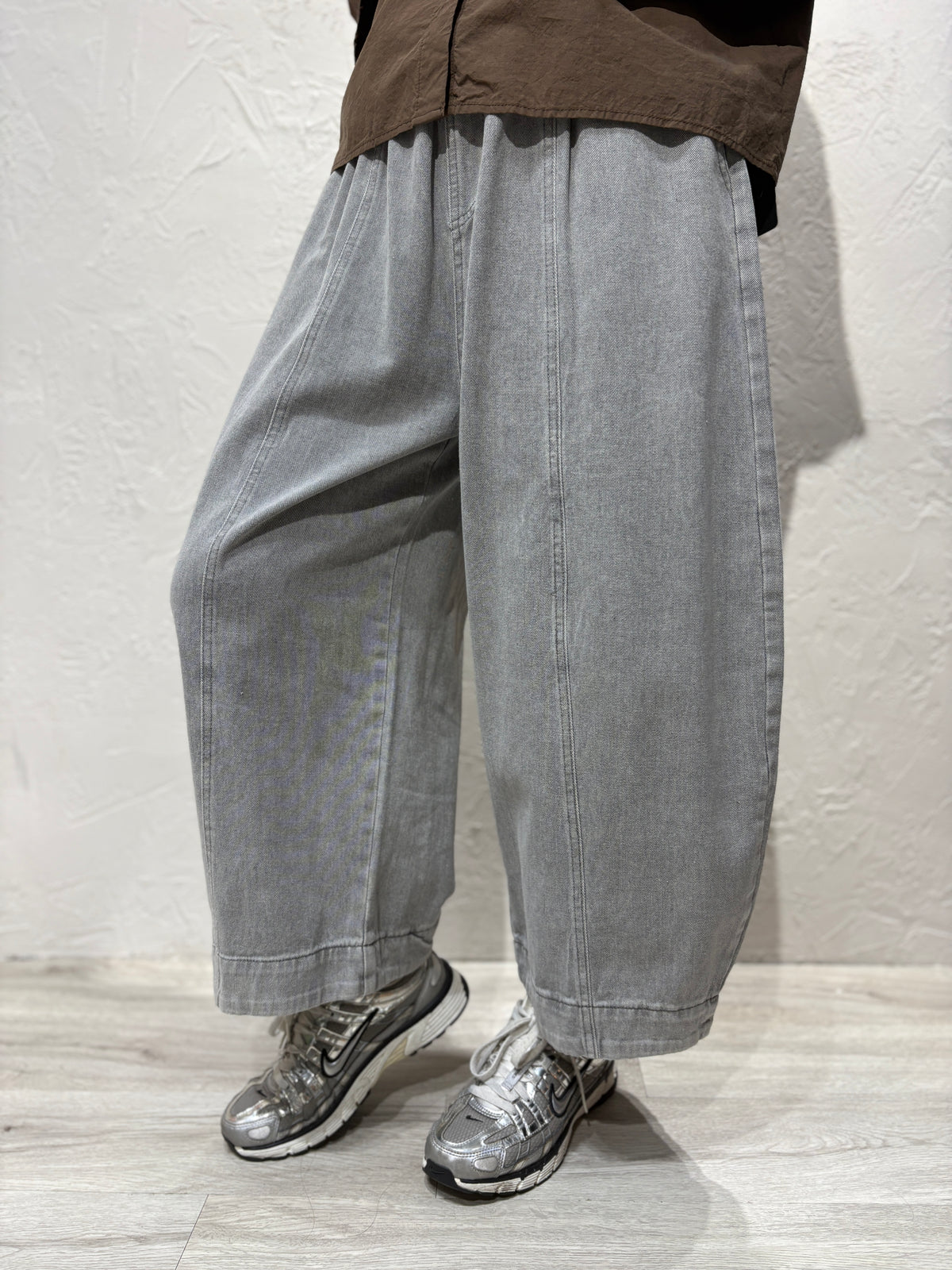 Washed Wide Jeans