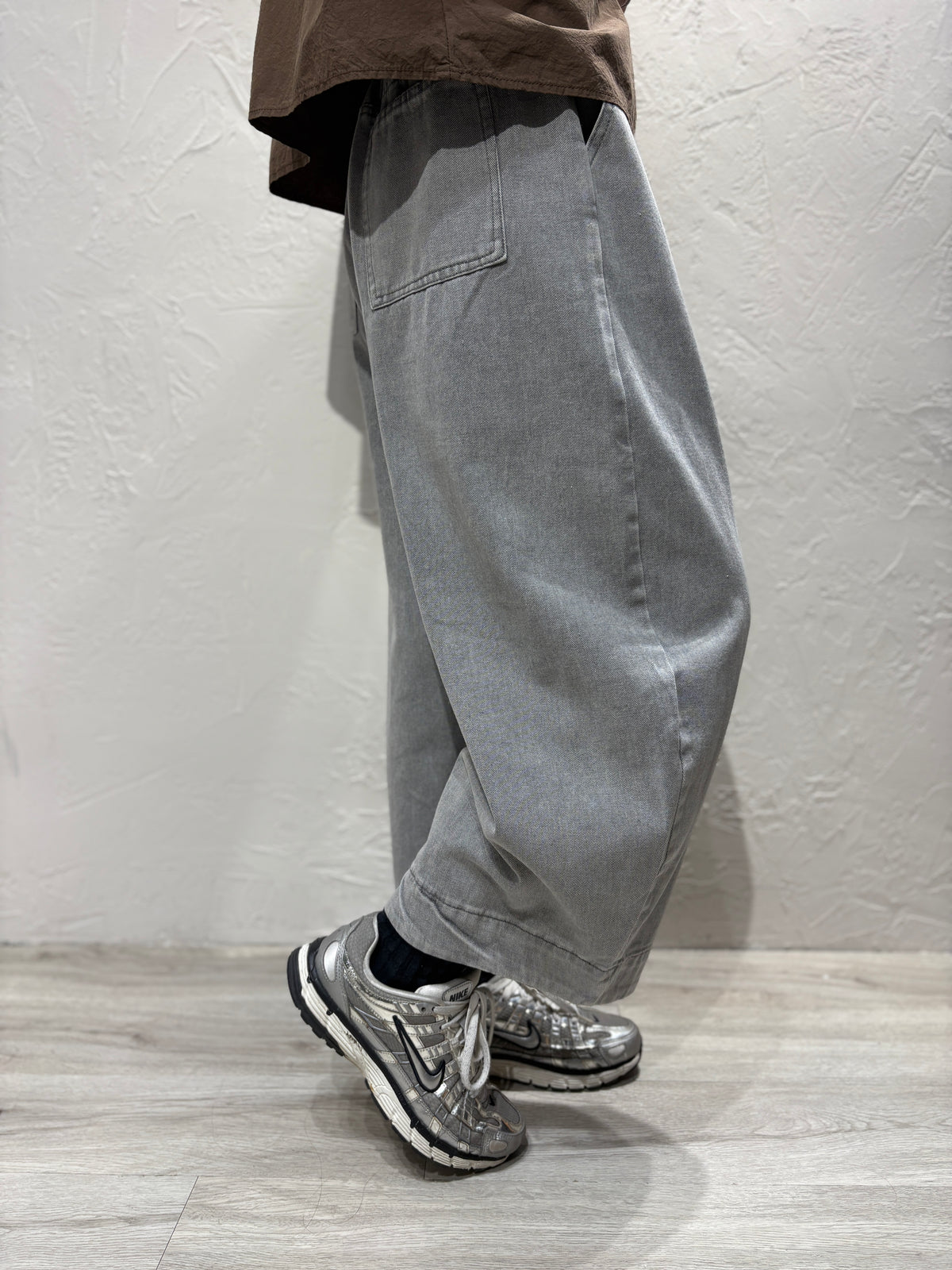 Washed Wide Jeans