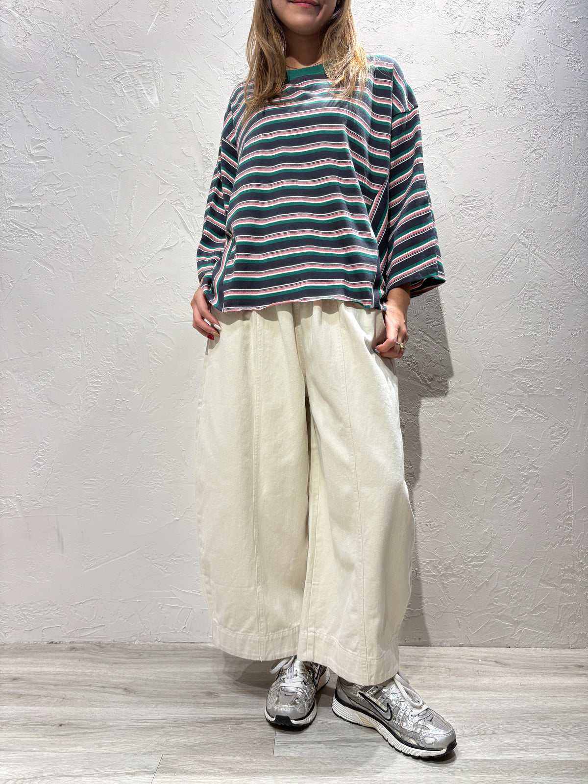 Washed Wide Jeans