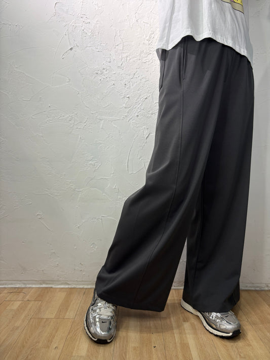 純色褲子