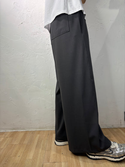 純色褲子