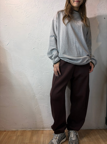 Sporty Cut Pants