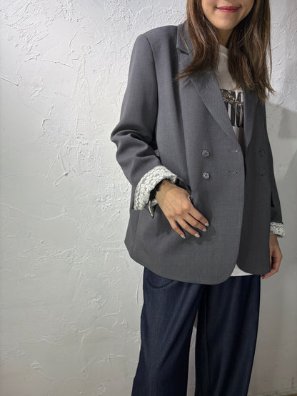 蕾絲袖西裝外套