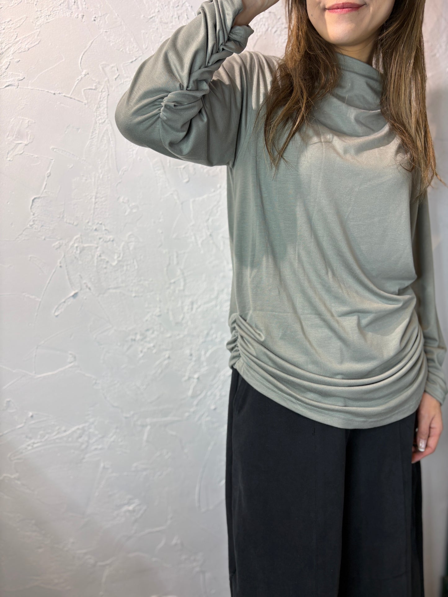 Pleated Long Sleeves Top