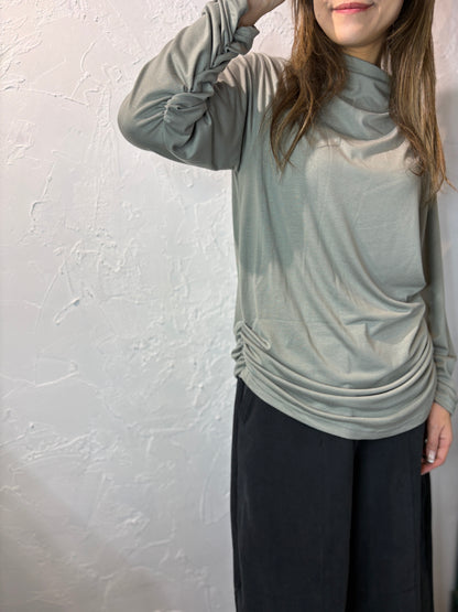 Pleated Long Sleeves Top