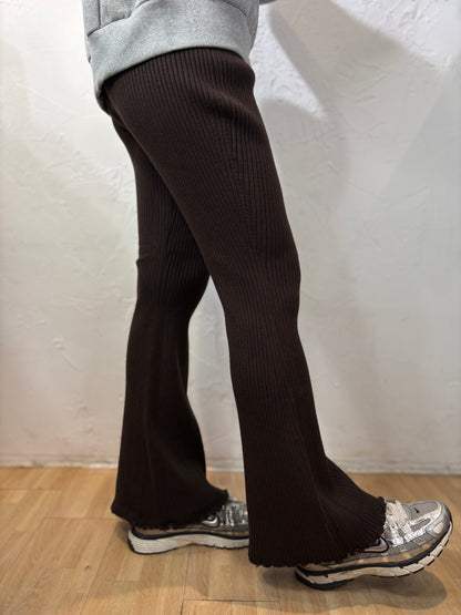 Slim Cut Knit Pants