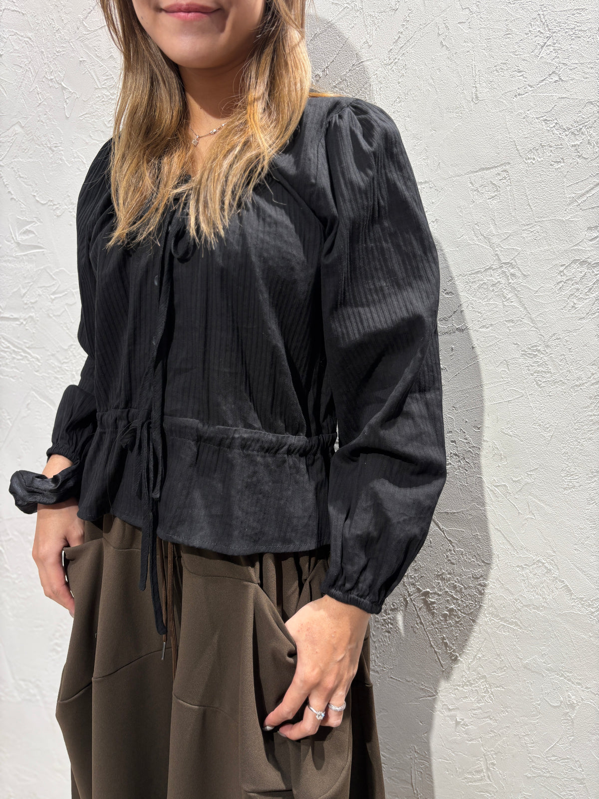Ribbon Long Sleeves Top