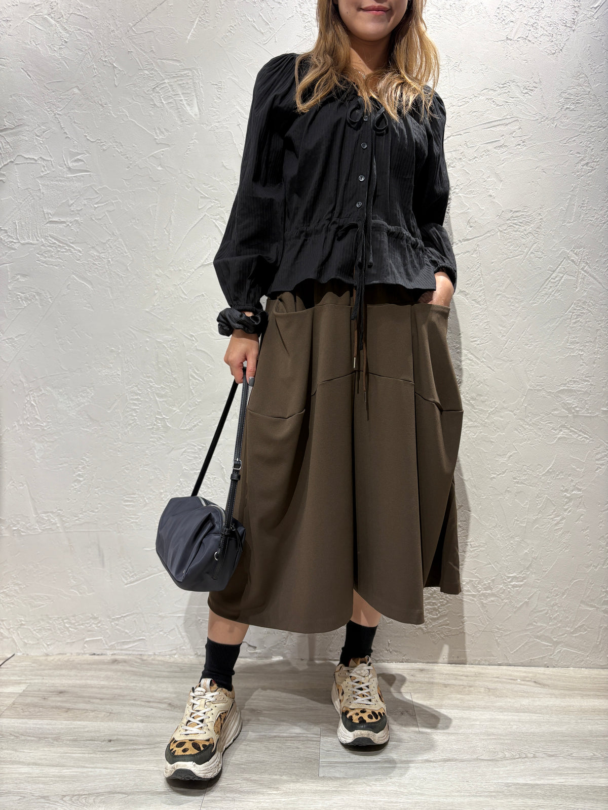 Skirt-like Pocket Pants