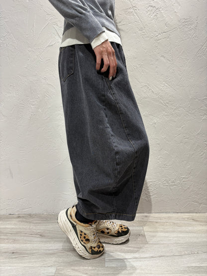 Unisex Balloon Cut Jeans