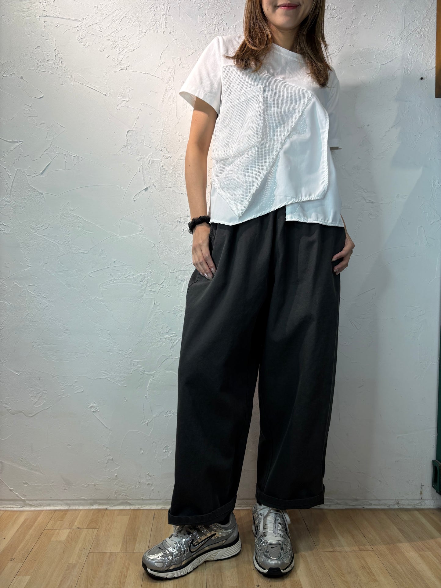 純色褲子