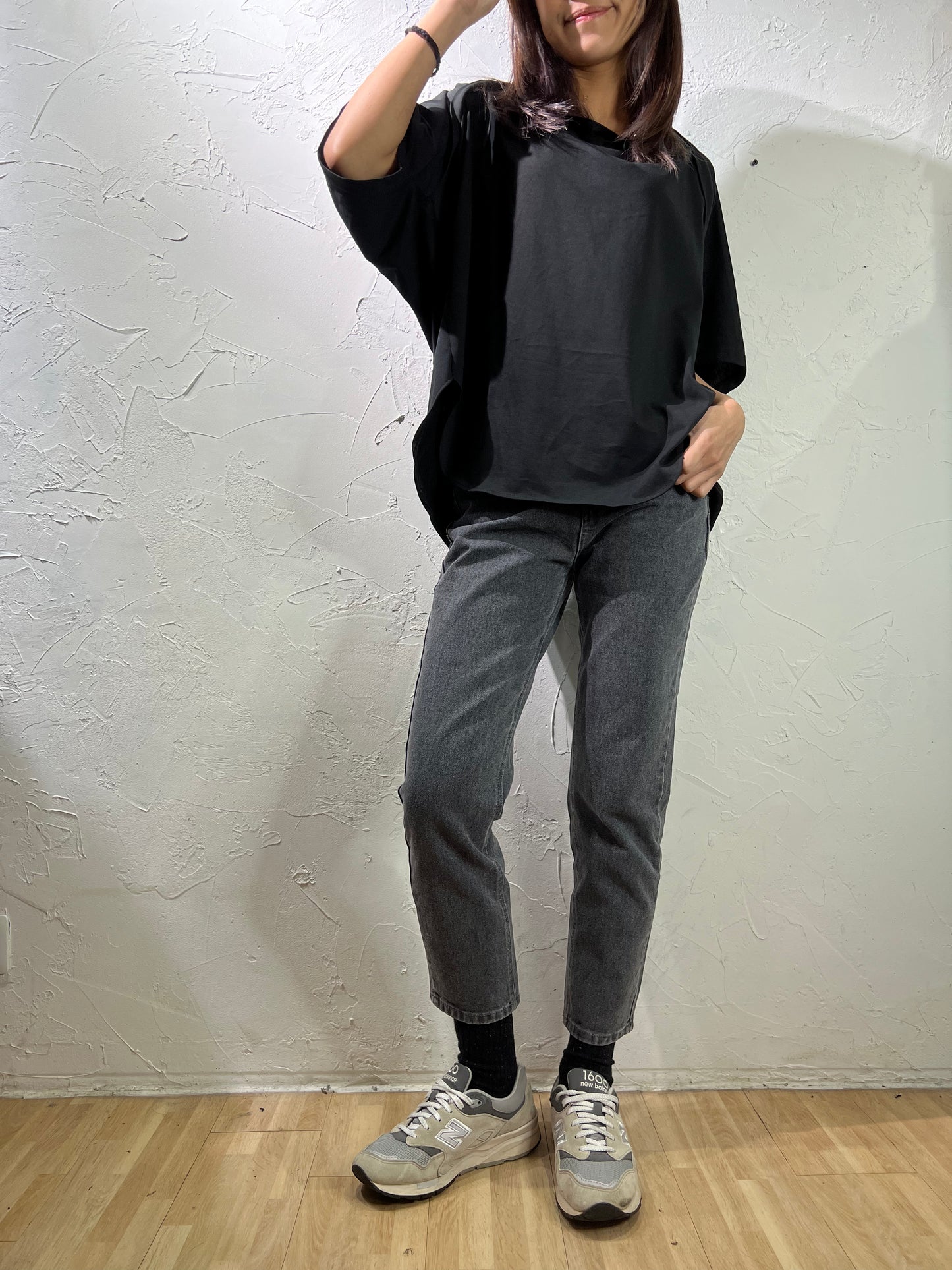 修身深色牛仔褲