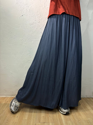 Wide Legs Thin Pants