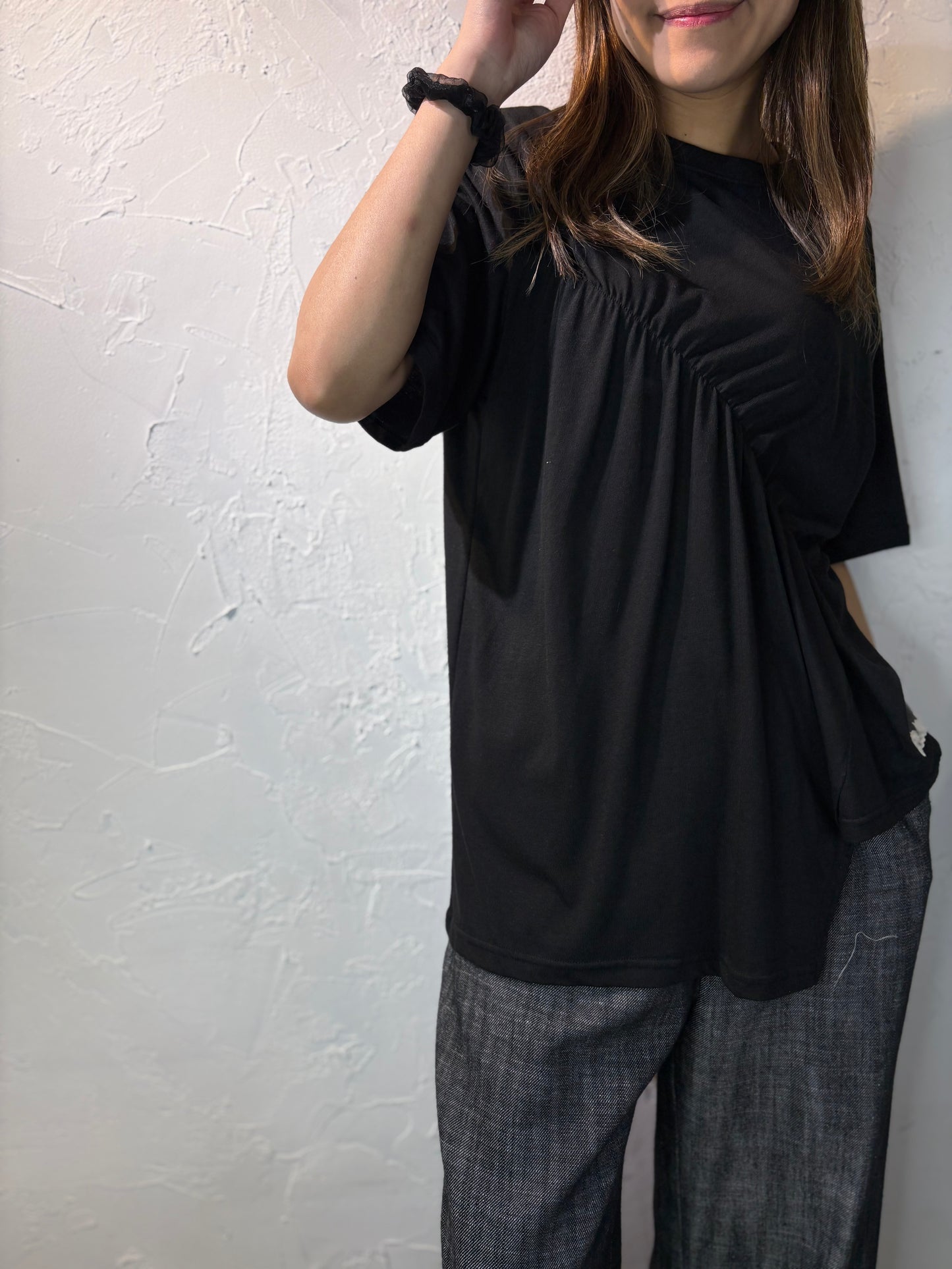 波狀剪裁上衣