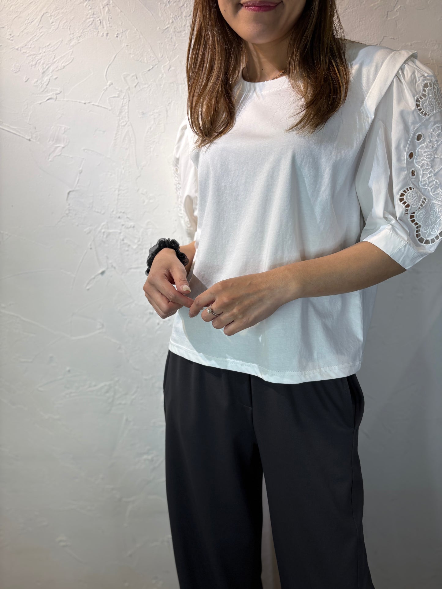 袖子刺繡上衣