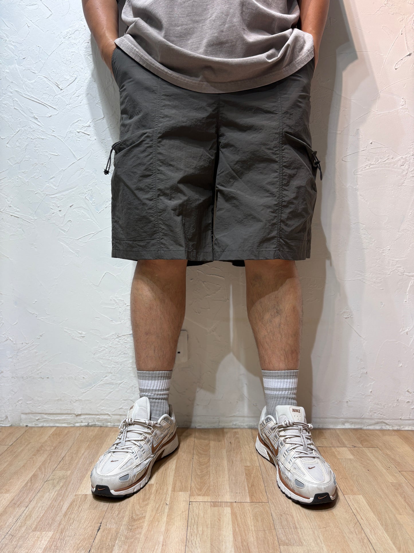 String Cargo Shorts