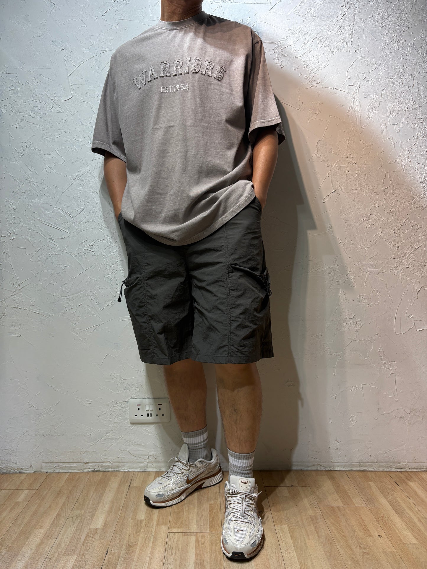 String Cargo Shorts