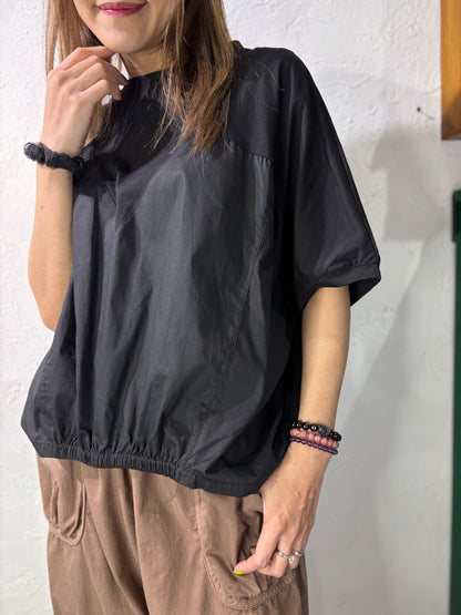Plain Curve Top