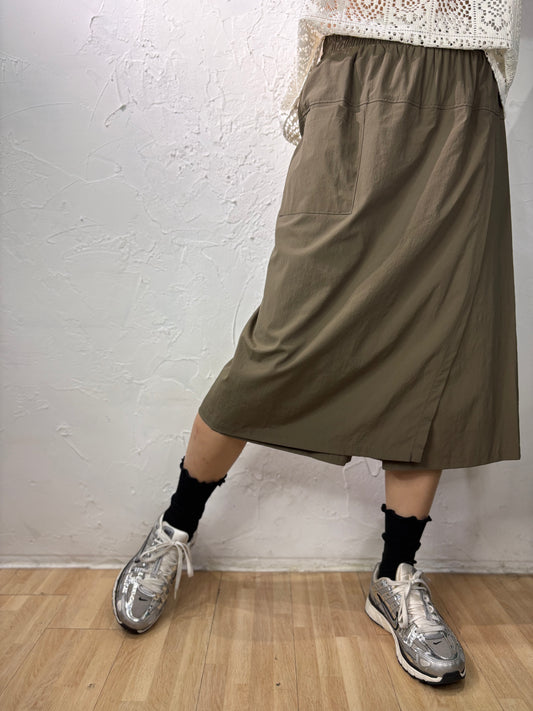 Skirt-like Pants