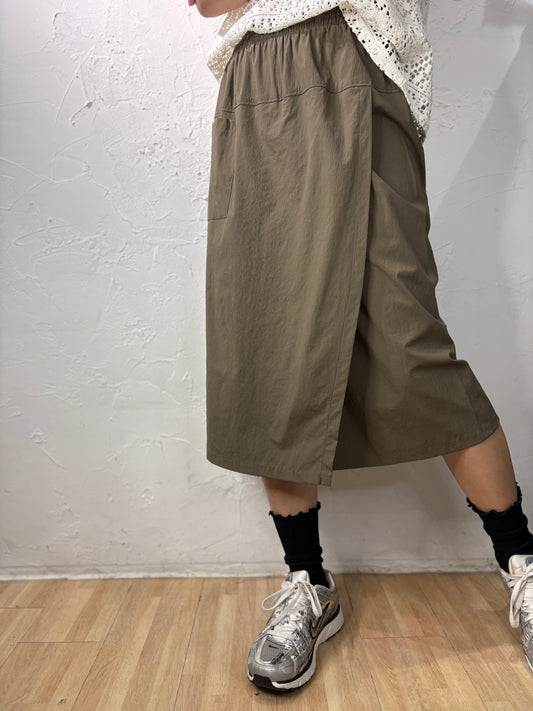 Skirt-like Pants