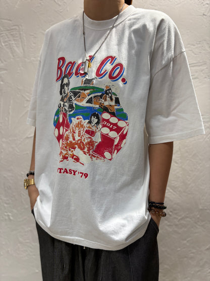 Color Print T-shirt