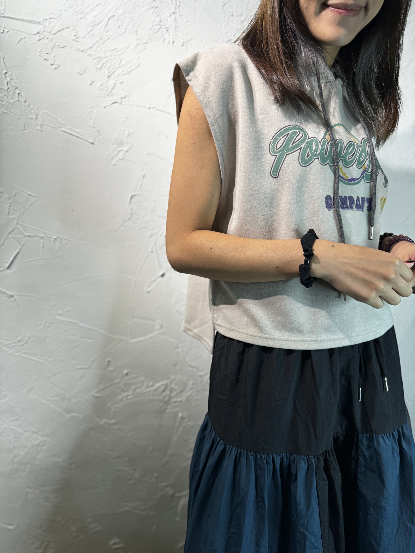背心連帽衫