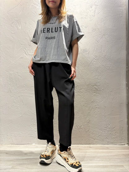 Curved Design Pants