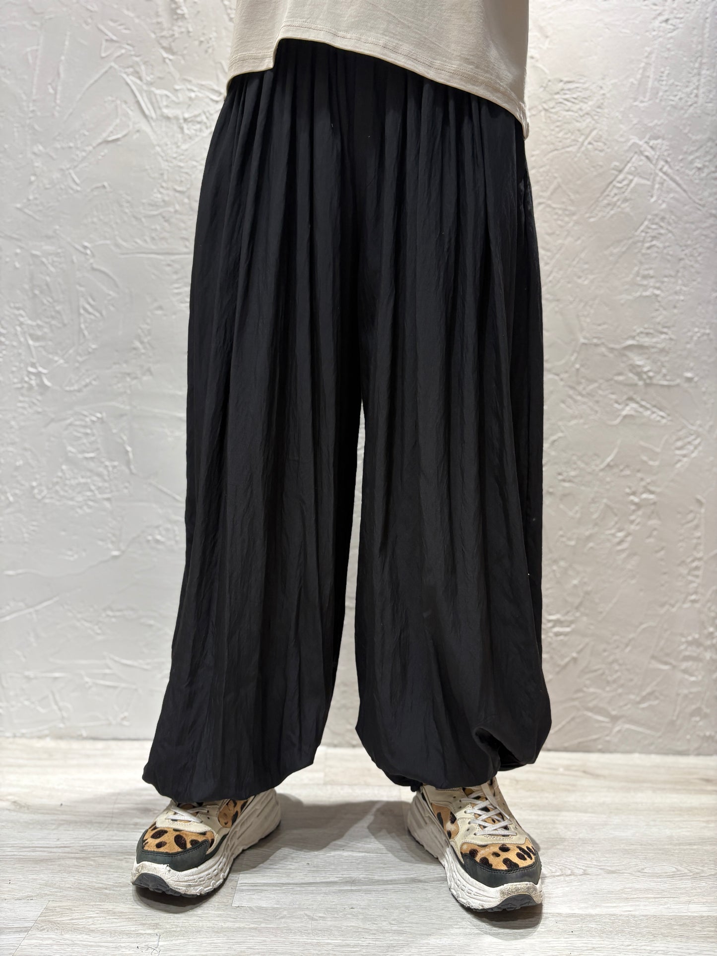 Wrinkle Wide Pants
