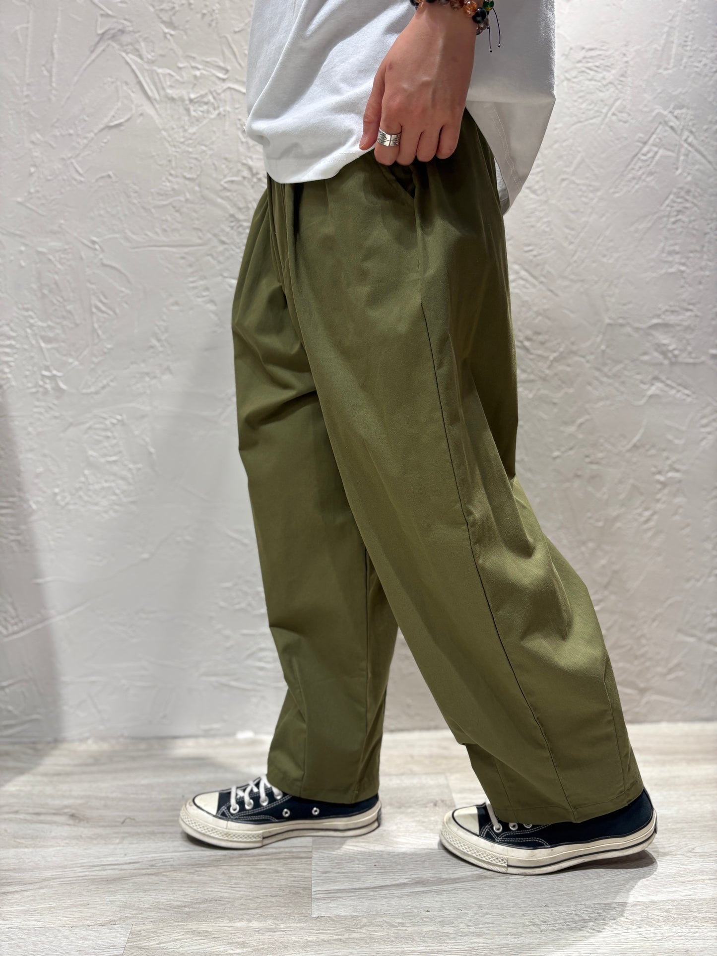 Unisex Slim Cut Pants