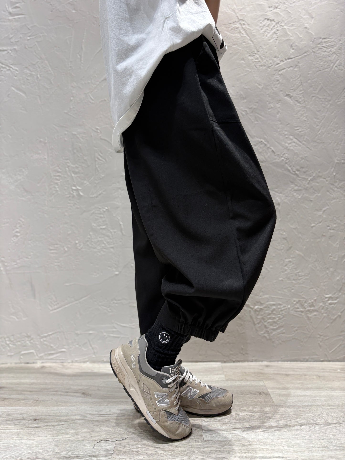 Wide Jogger