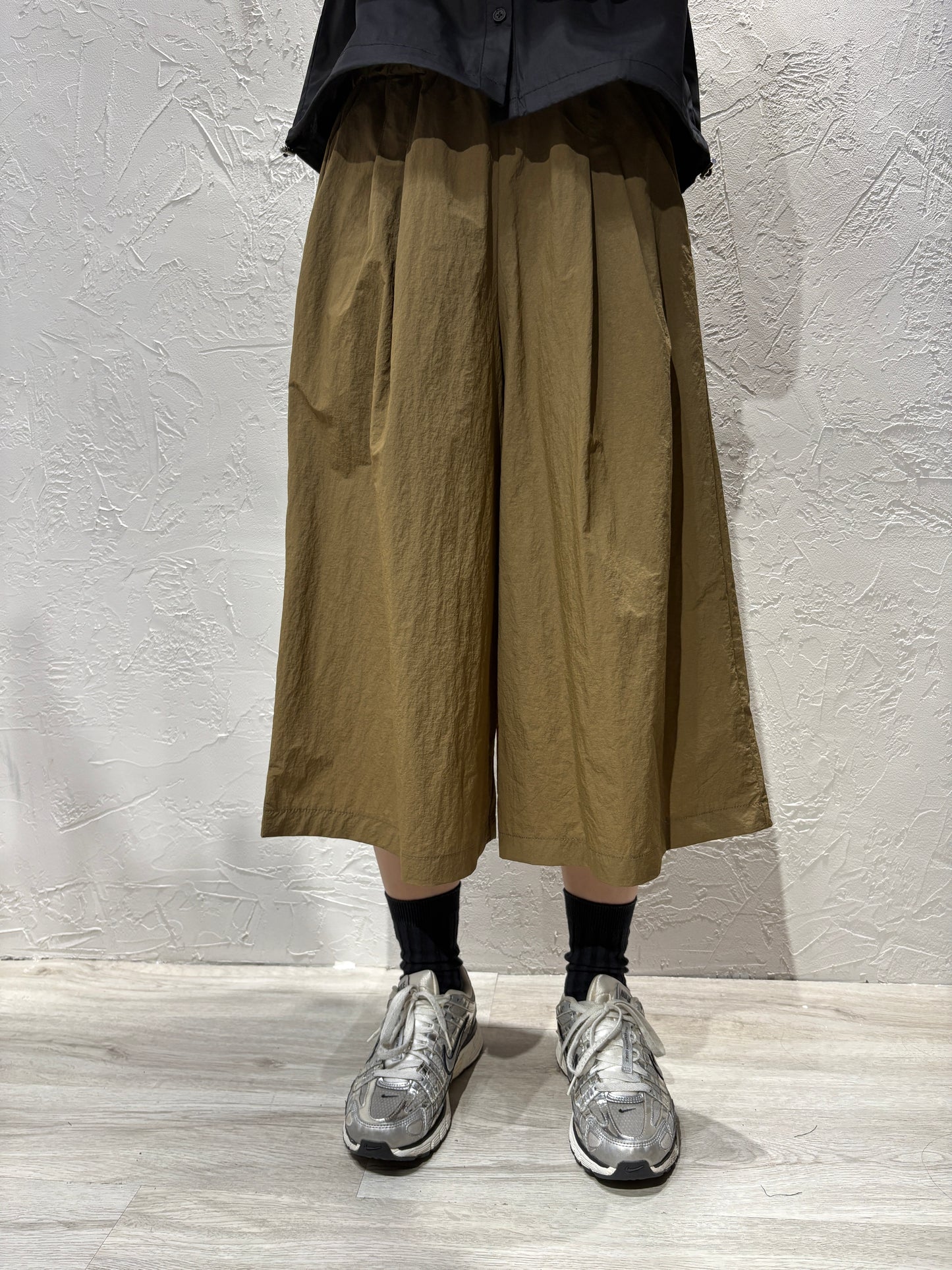 Light Wide Legs Skirt-like Pants