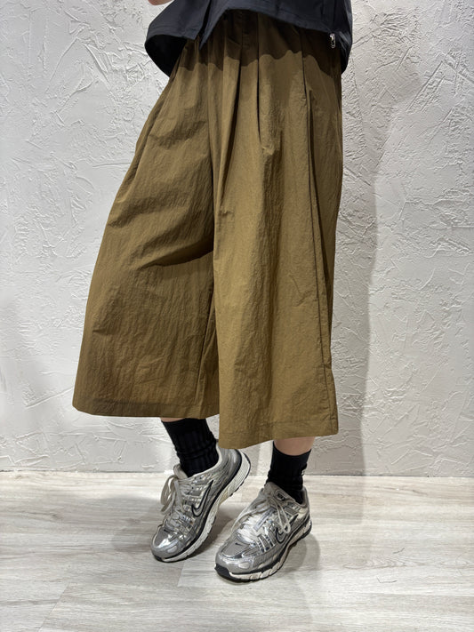 Light Wide Legs Skirt-like Pants