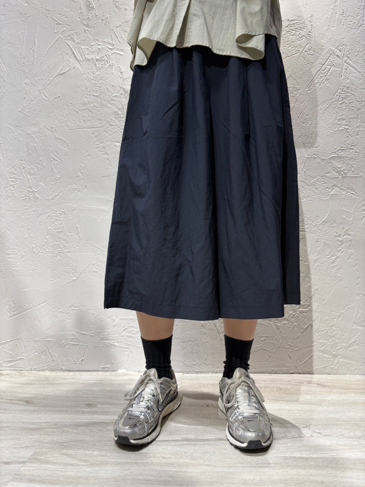 Light Wide Legs Skirt-like Pants
