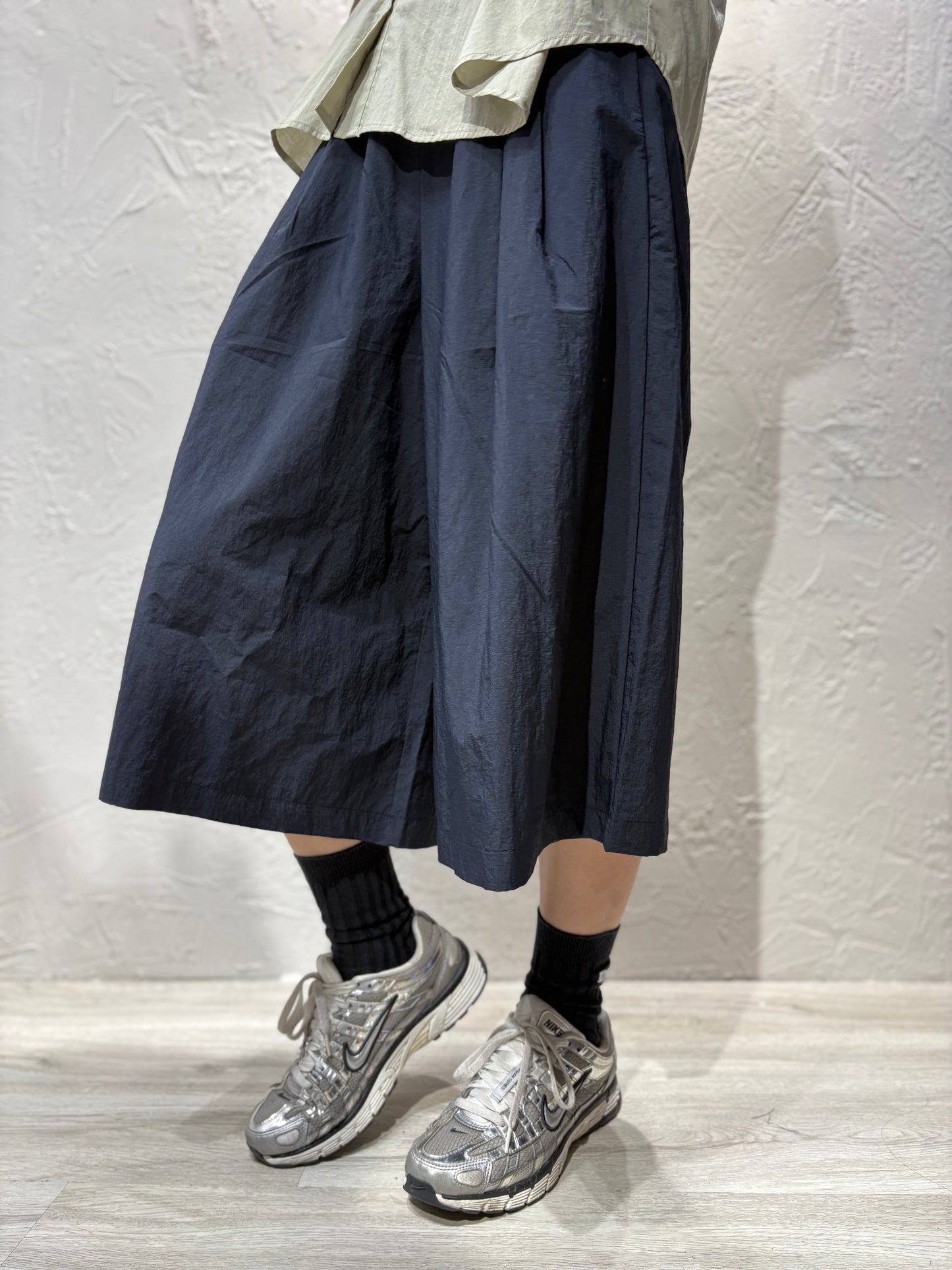 Light Wide Legs Skirt-like Pants
