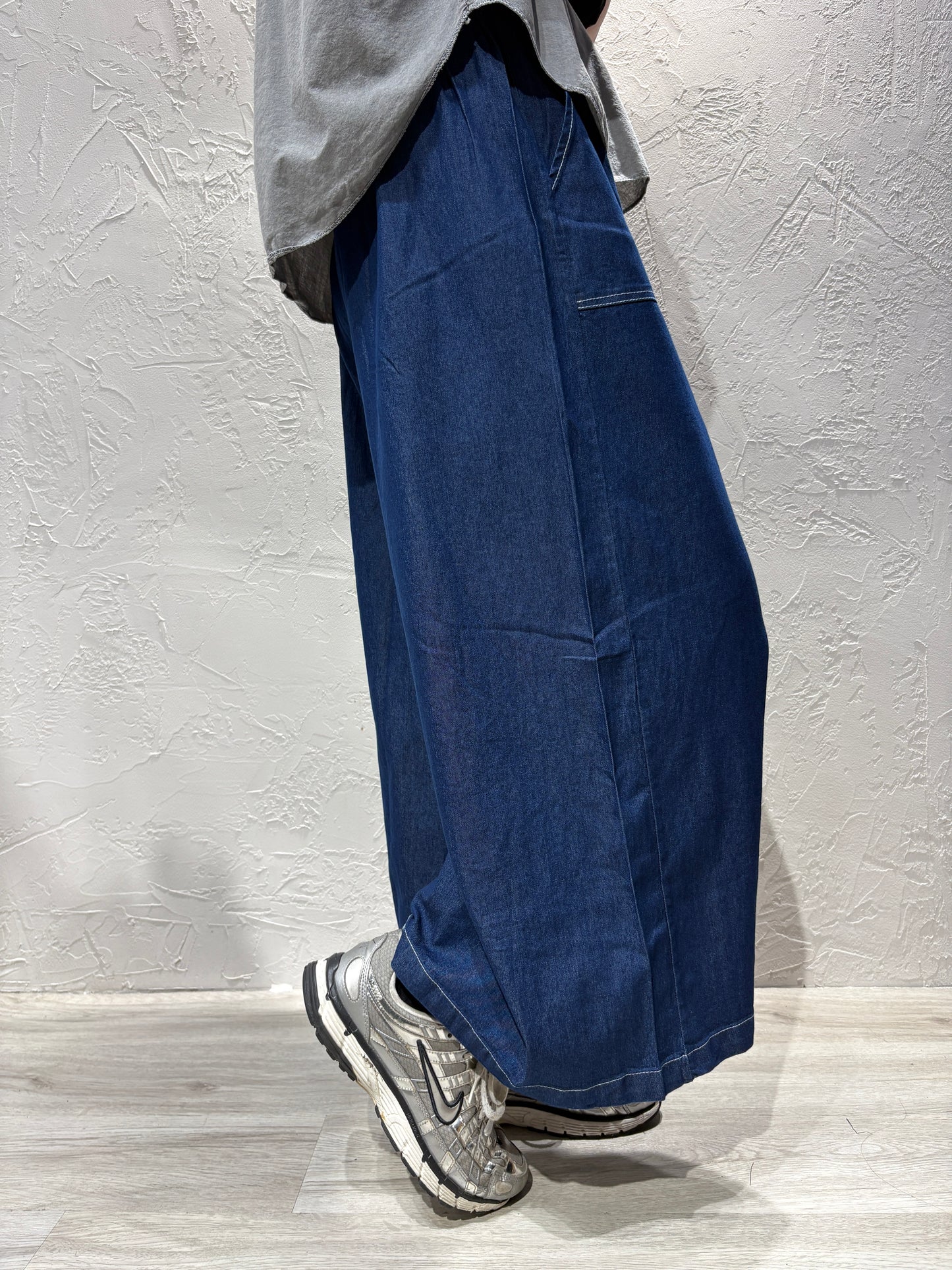 Dash Line Pocket Jeans