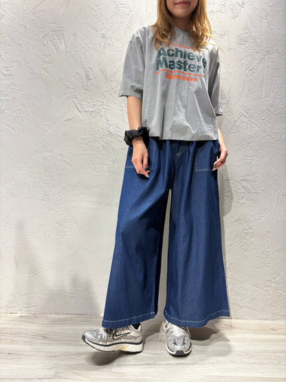 Curved Cut T-shirt
