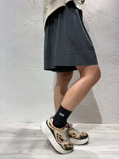 Skirt-like Light Shorts