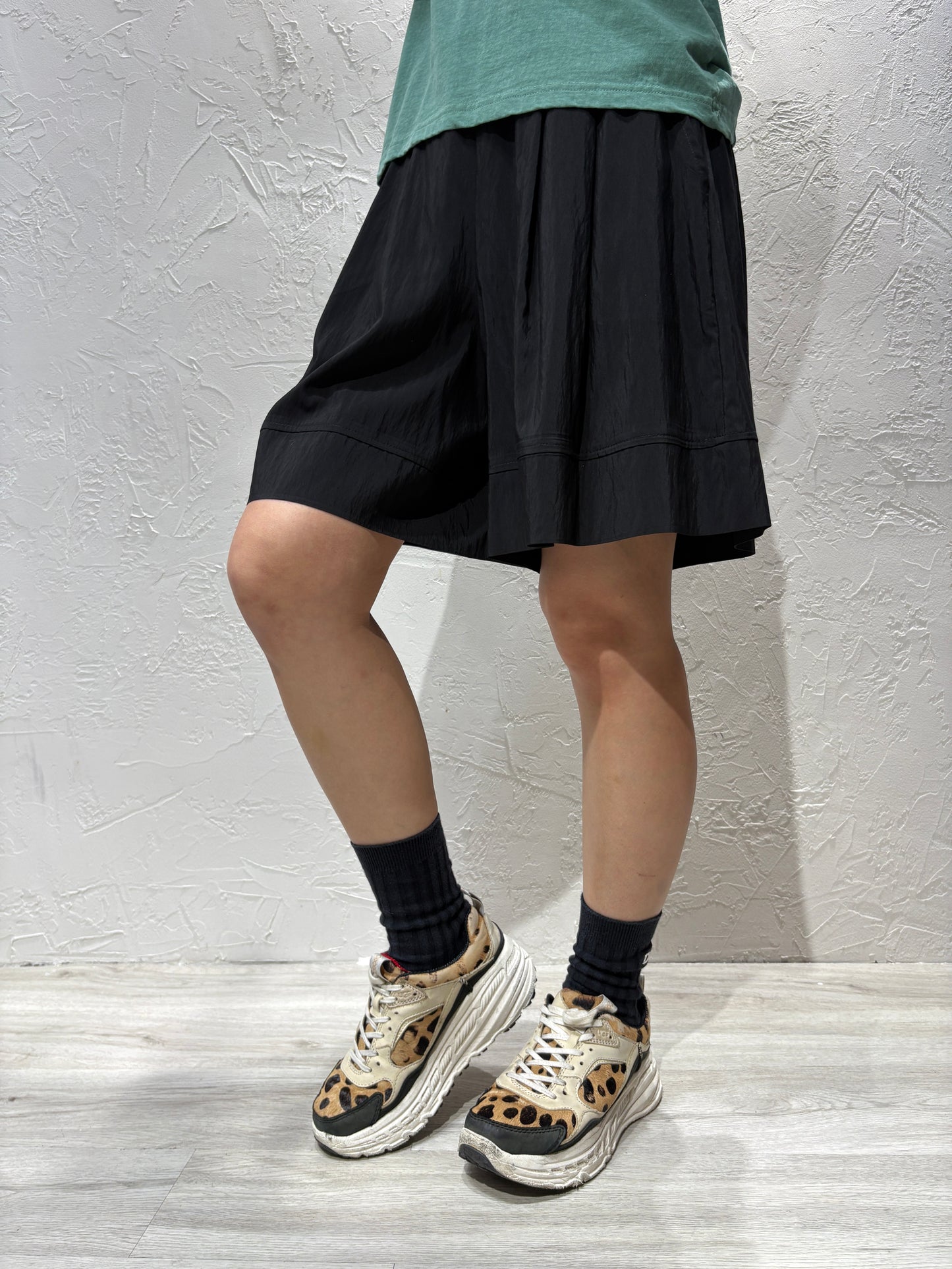 Skirt-like Light Shorts