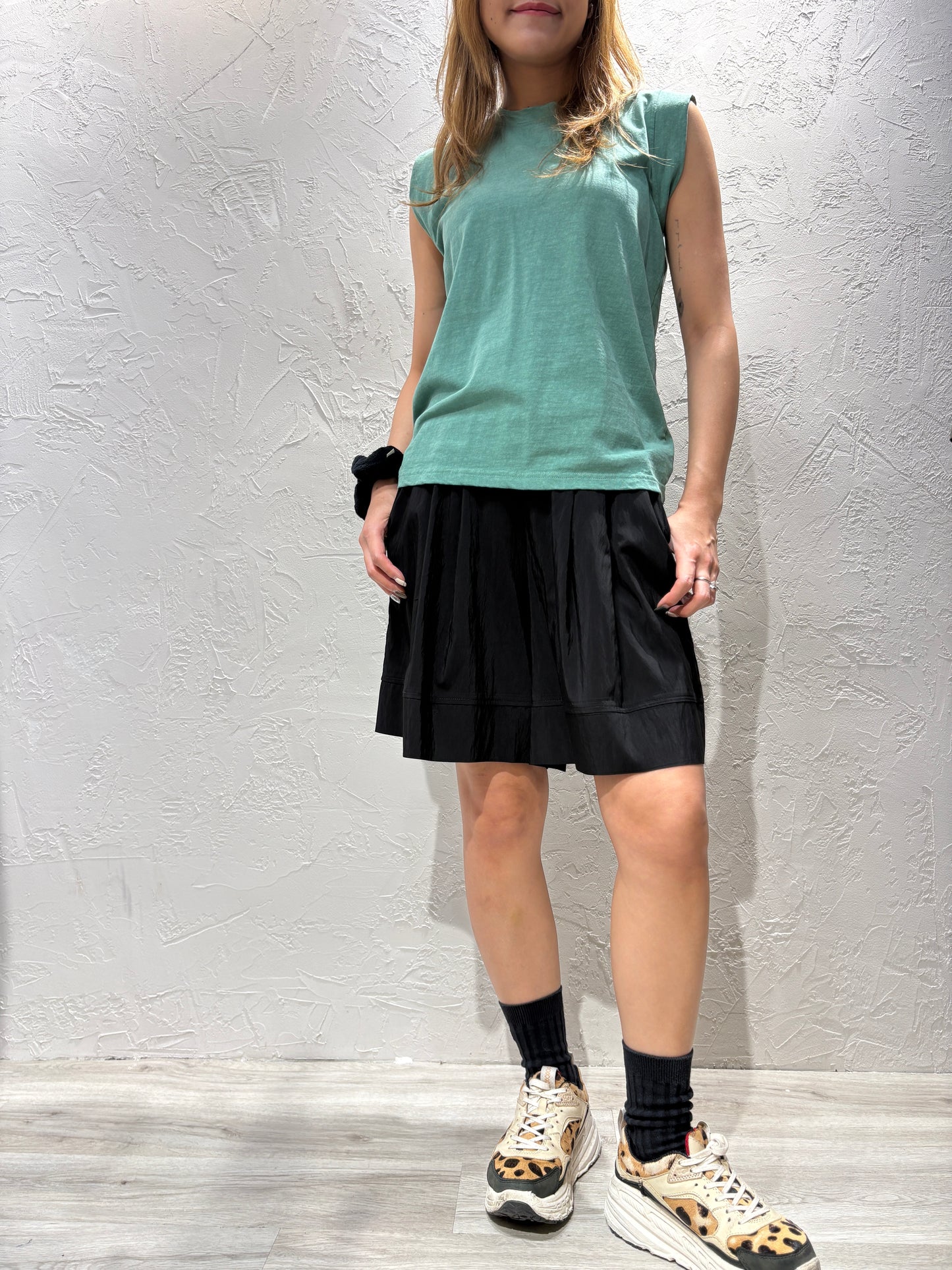 Skirt-like Light Shorts