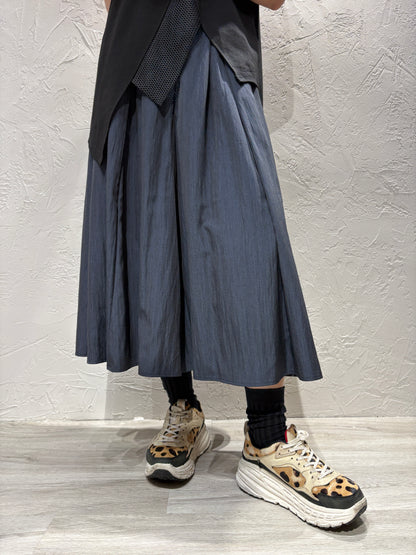 Skirt-like Pants