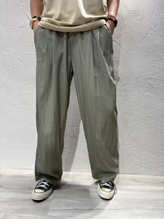 Unisex Wrinkle Light Pants