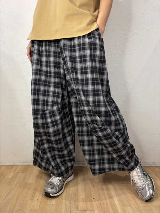 3D Cutting Soft Pants
