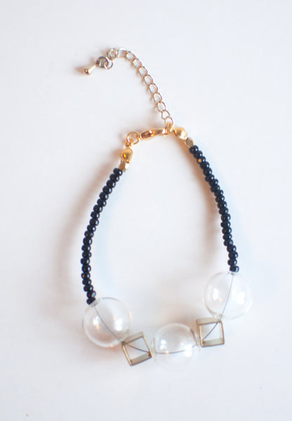 Black Metal Beaded Bracelet - sanwaitsai