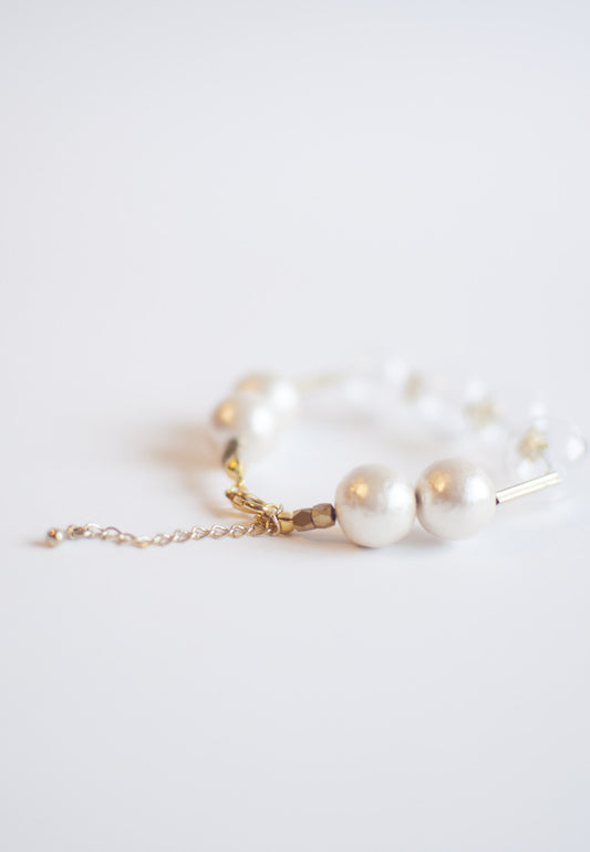 Cotton Pearls Glass Bracelet - sanwaitsai