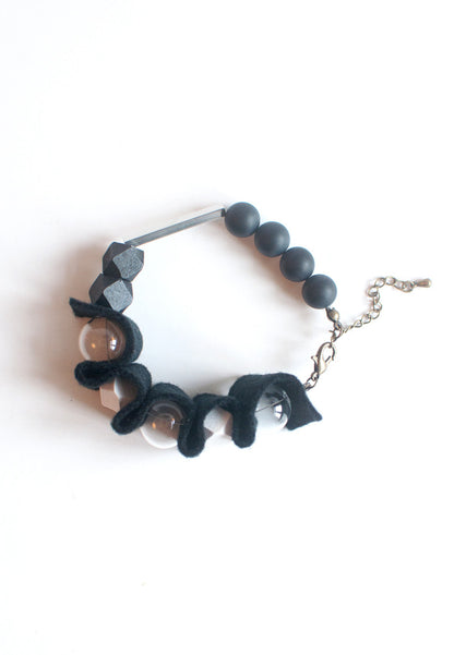 Black White Felt Bracelet - sanwaitsai