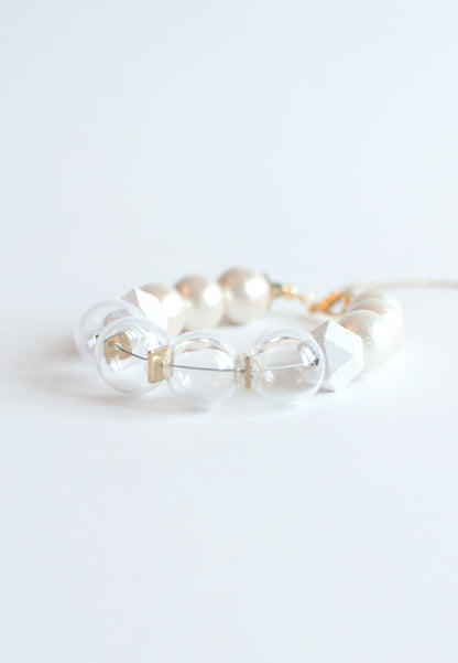 Cotton Beads Glass Bracelet - sanwaitsai