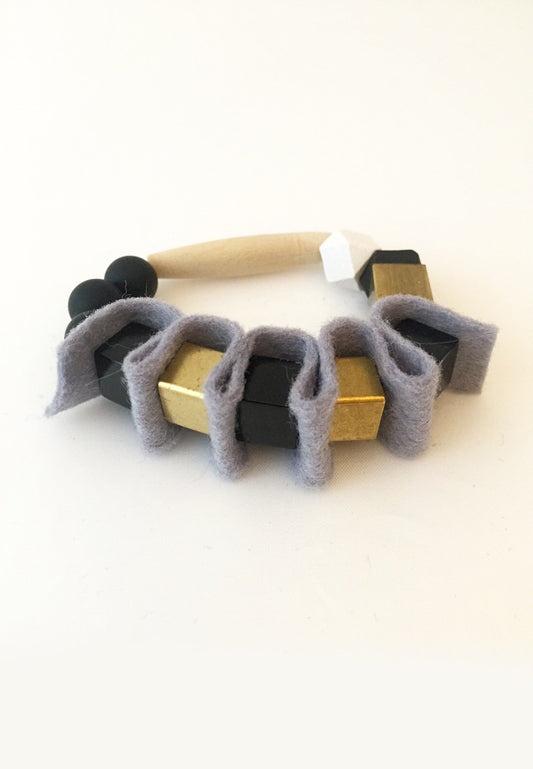 Grey Rubber Band Bracelet - sanwaitsai