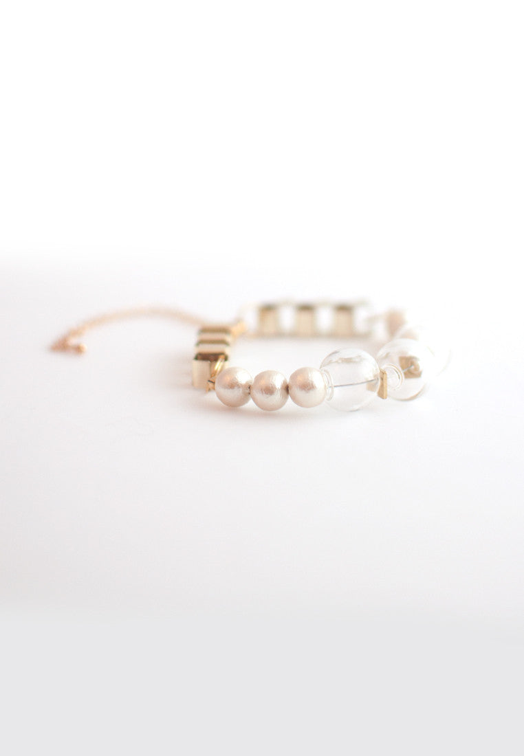 Gold Cotton Pearl Bracelet - sanwaitsai