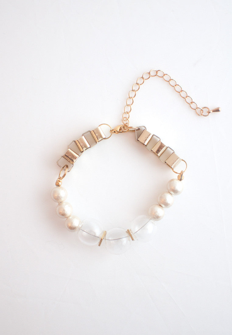 Gold Cotton Pearl Bracelet - sanwaitsai