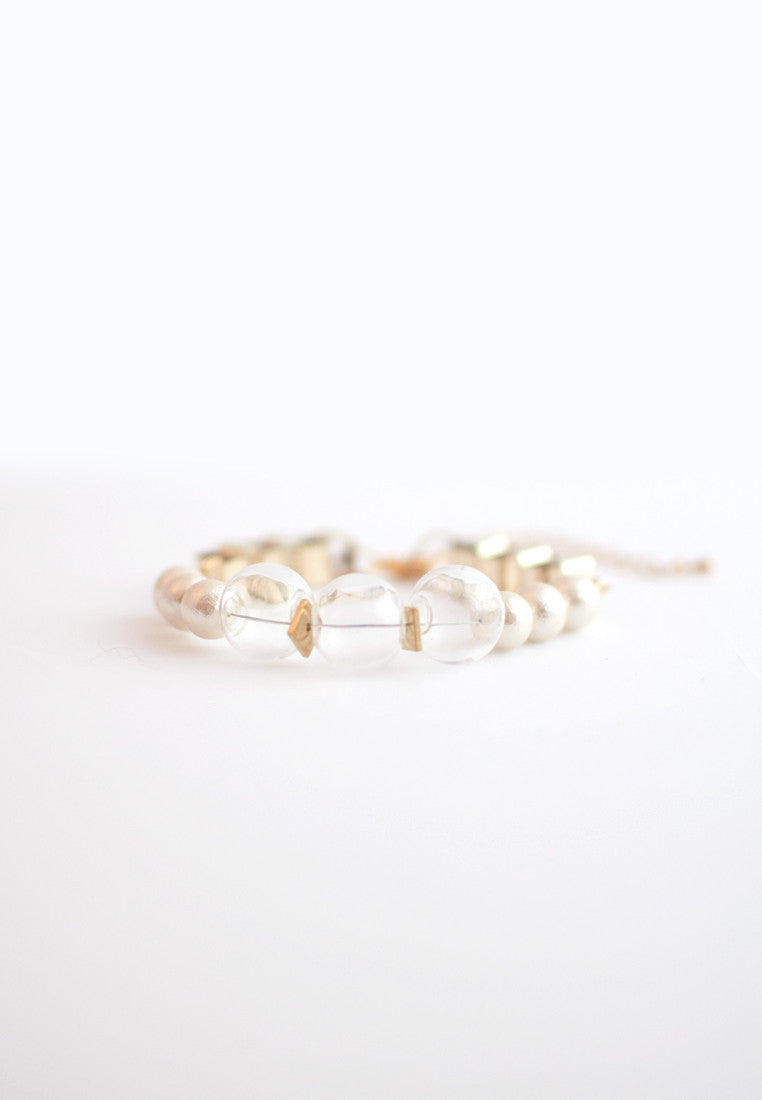 Gold Cotton Pearl Bracelet - sanwaitsai